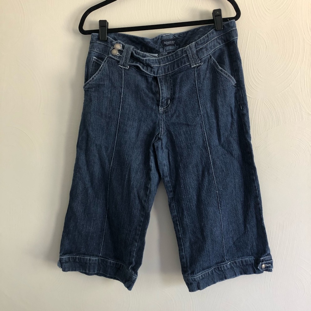 3/$21 🍭 Dark wash denim capris